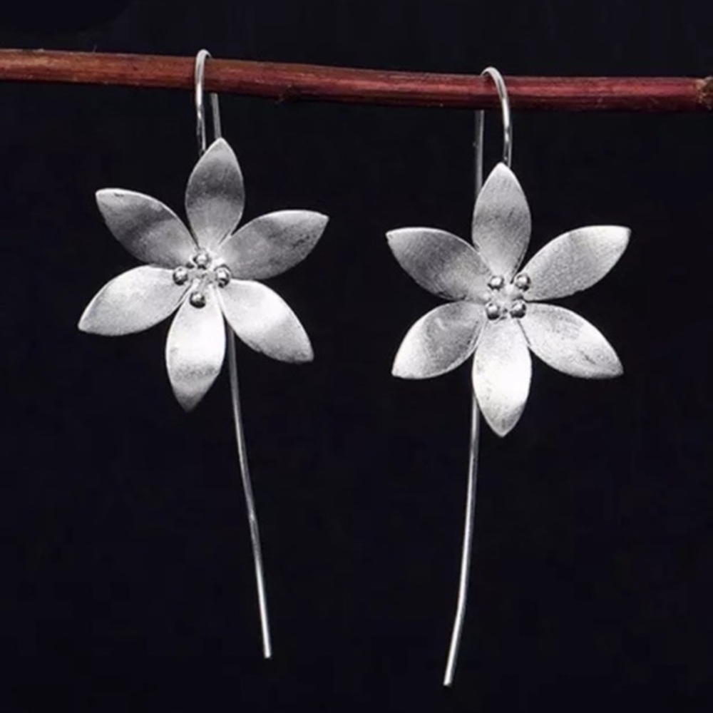 Anthropologie silver flower floral ART DECO Earrings